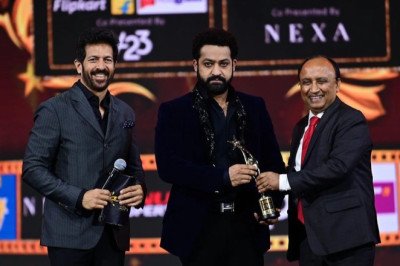 Jr NTR Triumphs with Best Actor Award at SIIMA for Stellar Performance in ‘RRR,’ Offers Heartfelt Thanks