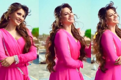 Urvashi Rautela's Enchanting Video Sparks 'Sukoon' Vibes as She Dances to Shahrukh Khan's Tune