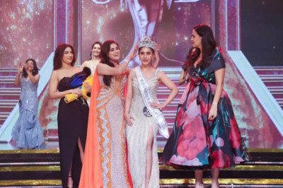 Gayatri Dave Claims Victory as Ms. Queen of The World India 2023