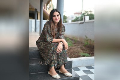 Celebrity Designer Rinckee Parekh Revolutionizes Indian Ethnic Wear with Lightweight Collection